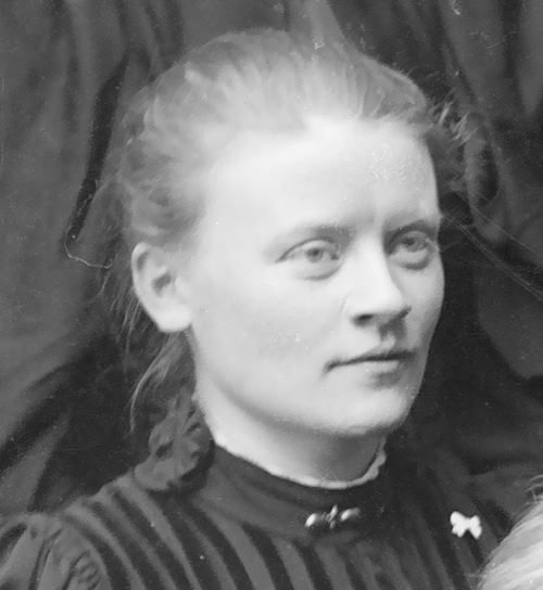 Marie Antonia Aniksdal (1871-1957)