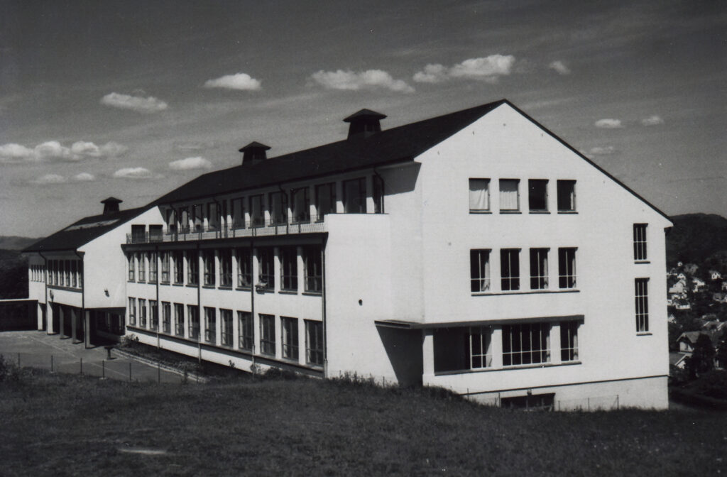 Husabø skole, 1958