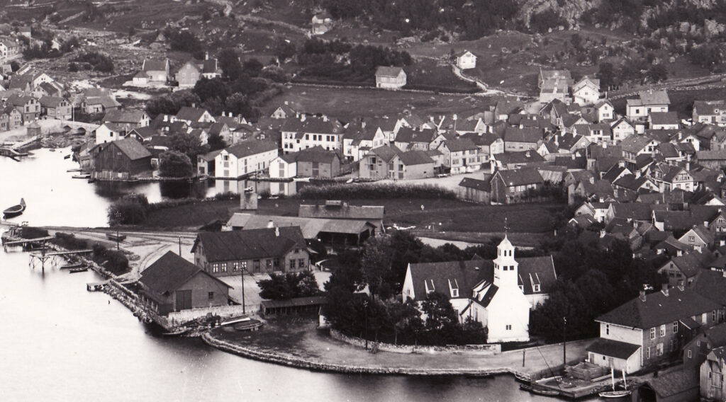 Bebyggelsen i Lervika er oppført etter bybrannen i 1862