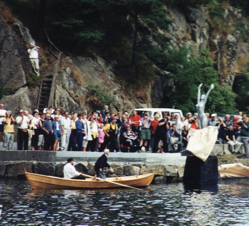 Linda avdukes under stor festivitas
